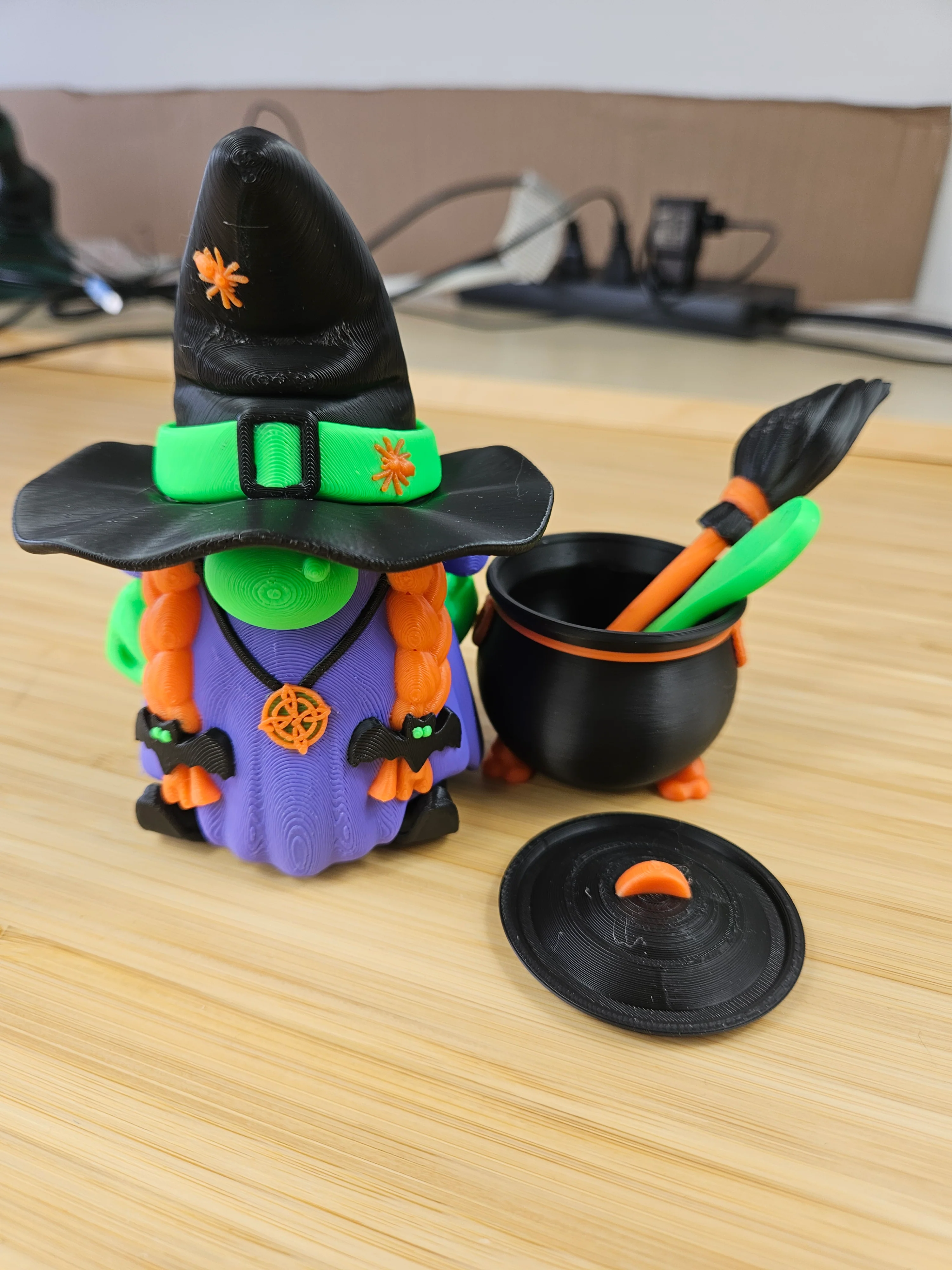 Articulating Witch With Cauldron - Image 7