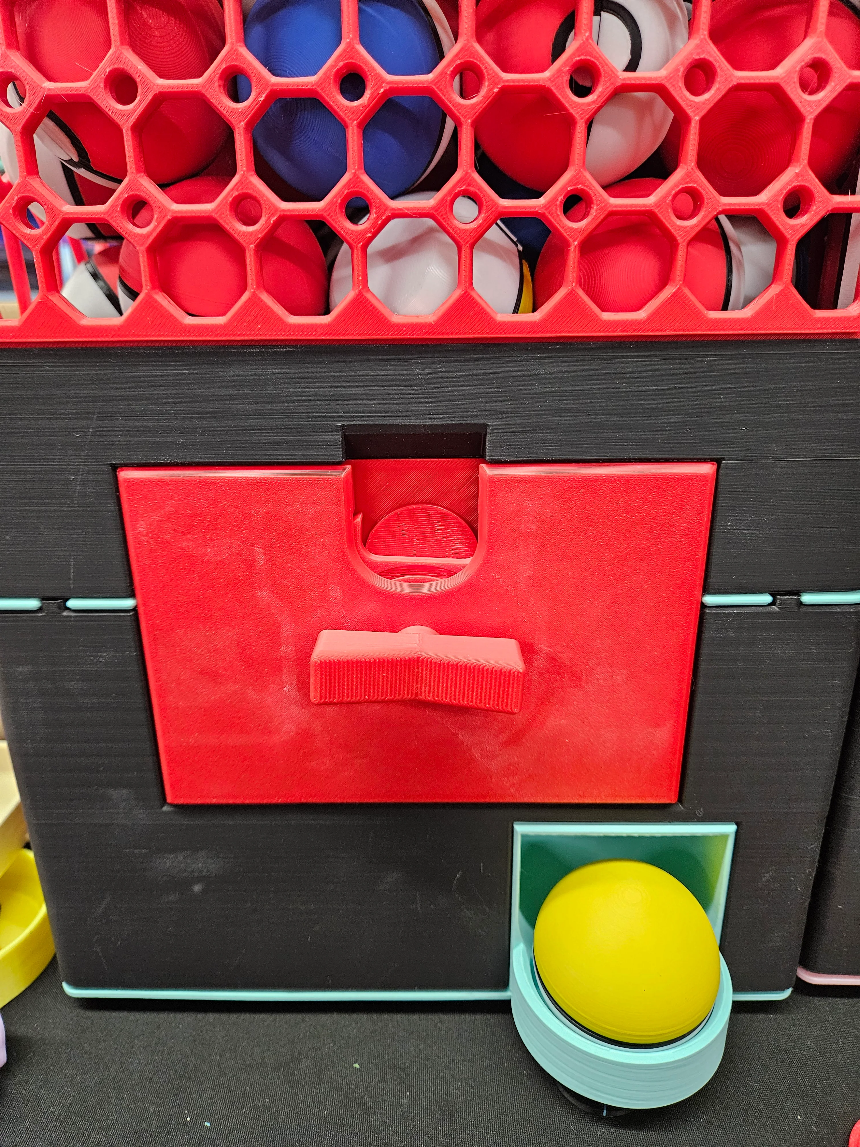 Gacha Pop Vending Machine - Image 5